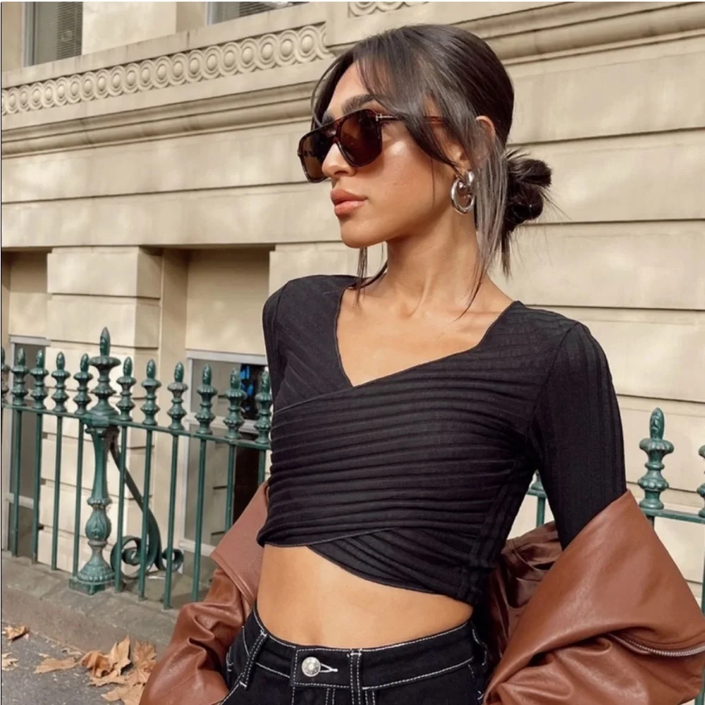 Princess Polly Abigal Top in Black Size 4 - Picture 1 of 14